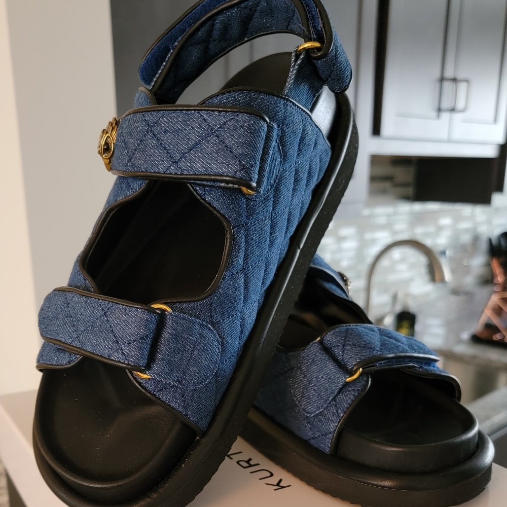 KURT GEIGER LONDON SANDALS !!